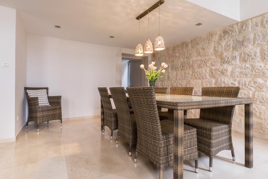 The Jerusalem stone Duplex near Mamilla Extérieur photo